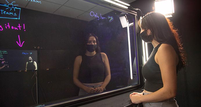 Research Commons Lightboard Studio
